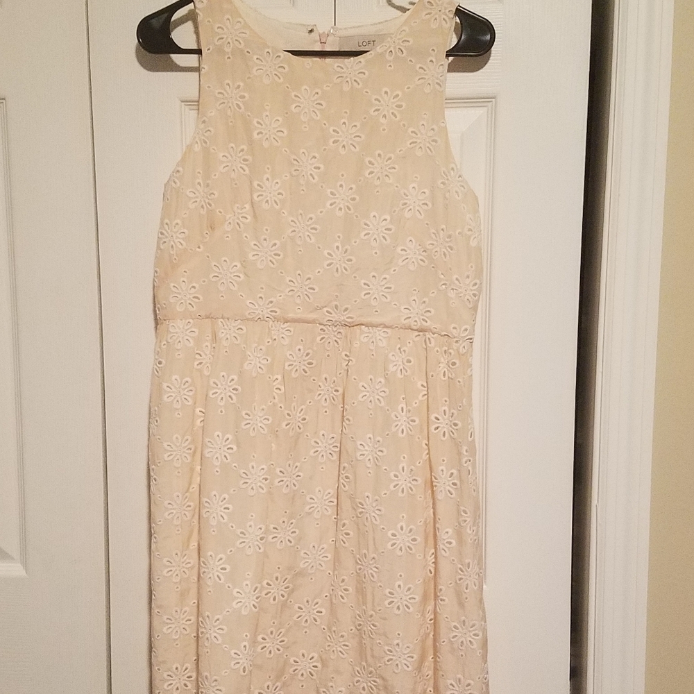 LOFT Sleeveless Eyelet Dress (B3)